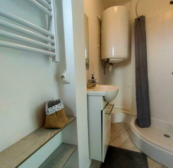 40m In The Center And Near The Beaches