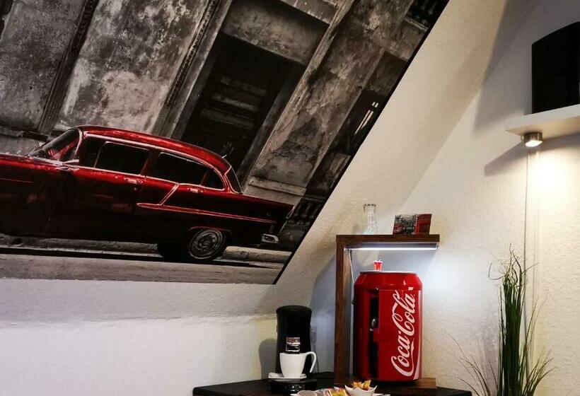 호스텔 Apartment 96