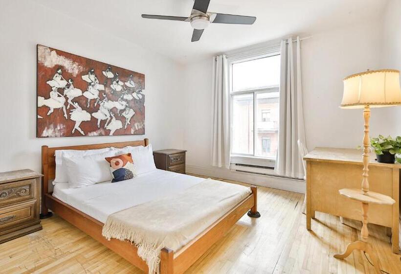 مبيت وإفطار La Maison Du Mile End