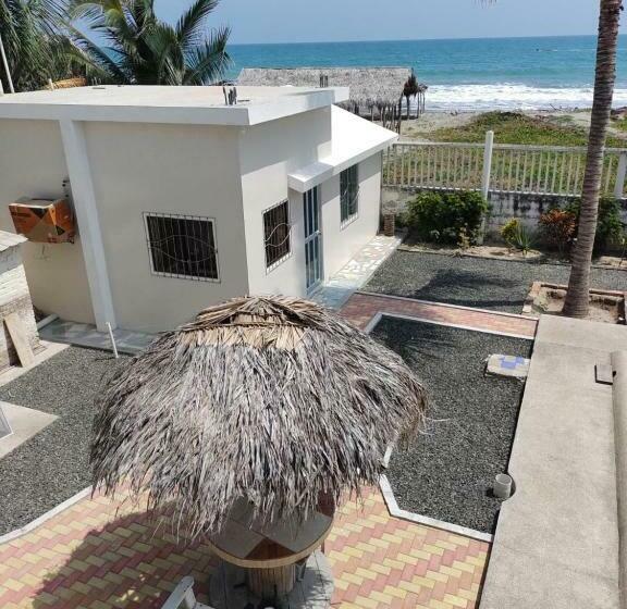 مبيت وإفطار Hostal Cabañas Vistamar