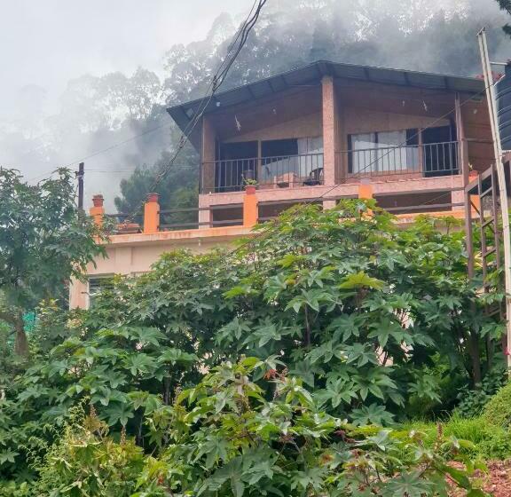 تختخواب و صبحانه Tycoon Wood Cabins