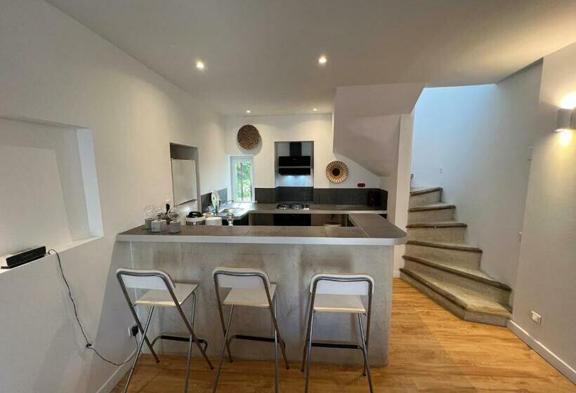 Charmante Maison De Village, Grande Terrasse