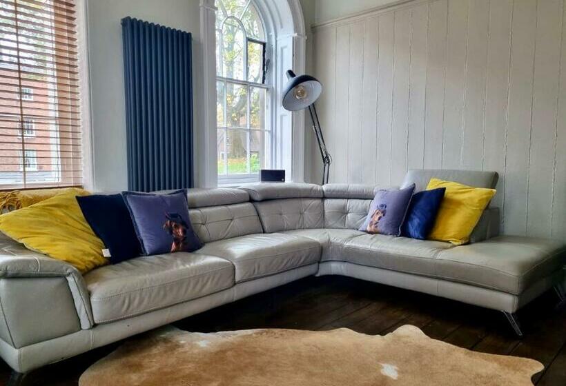 College Hill Shrewsbury