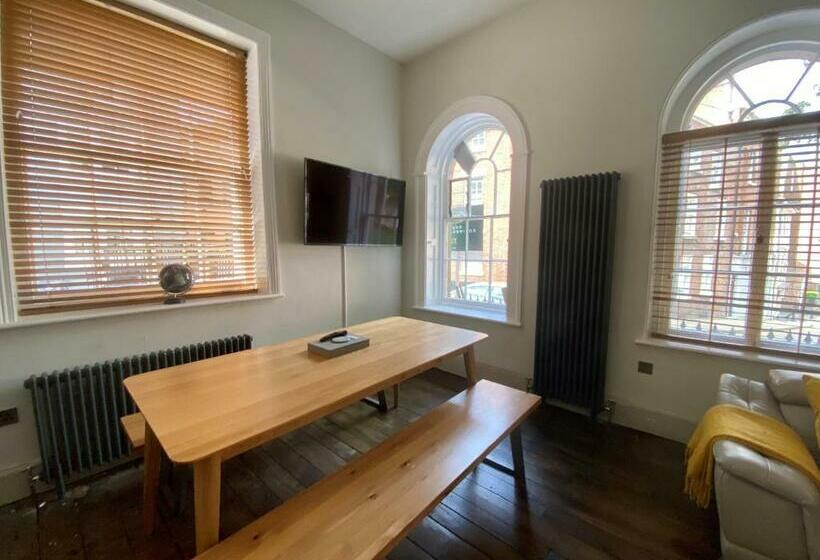 College Hill Shrewsbury