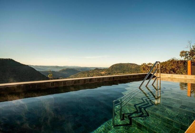 Отель Chateau Du Golden