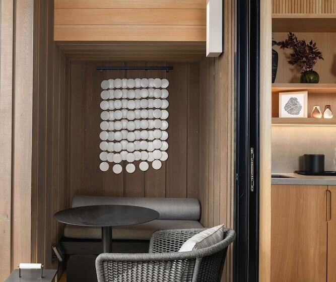 בית מלון כפרי Desolation