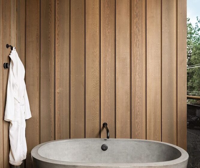 בית מלון כפרי Desolation