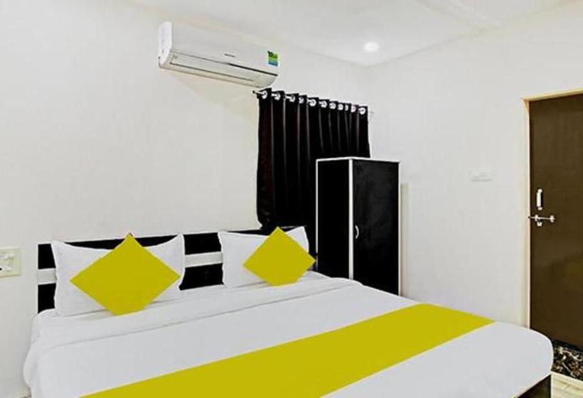 Fabhotel New Shraddha Inn