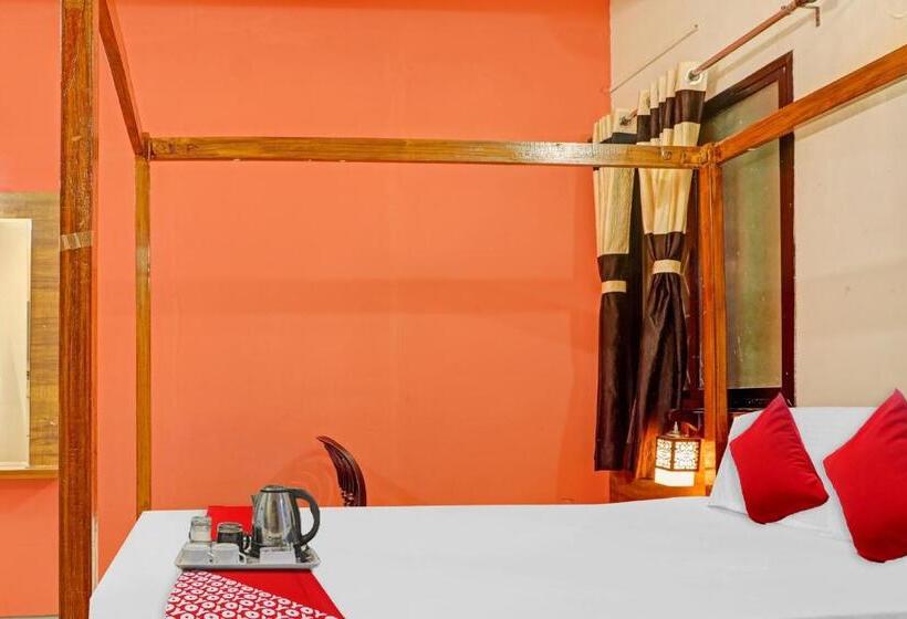 فندق Oyo 93089 Sunrise Executive Lodge