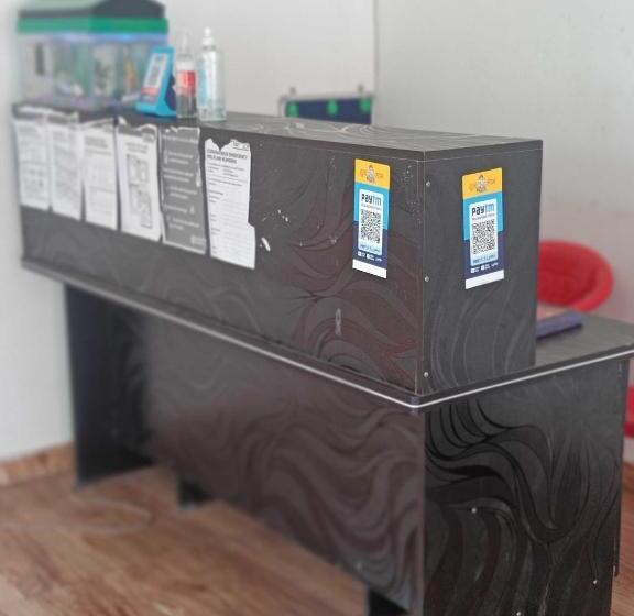 호텔 Oyo 93387  Swarna Palace