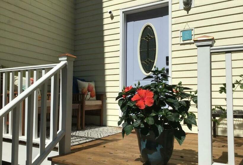 ペンション Adorable Garden Suite