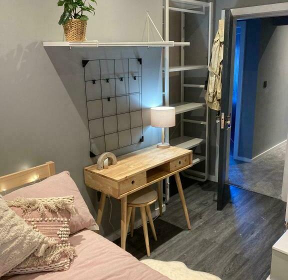 פנסיון Stayboom I  Bellerose