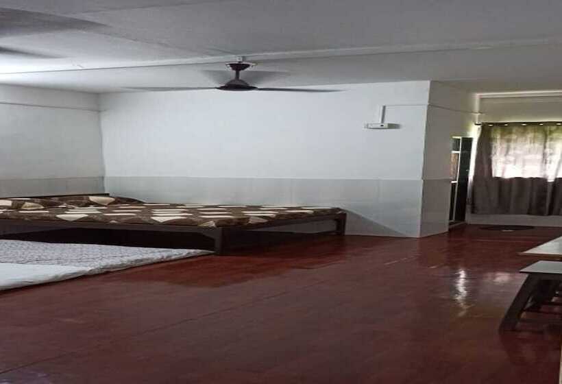 פנסיון Starlight Resort