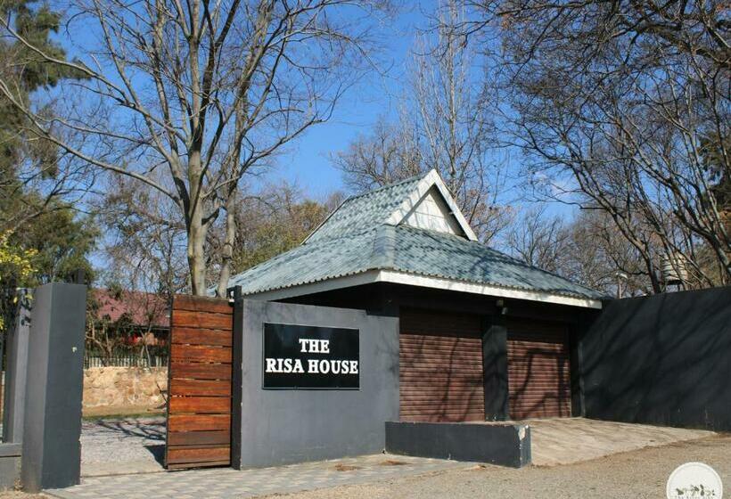 פנסיון The Risa House