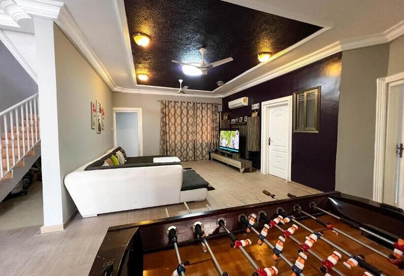 بنسيون T’s Place