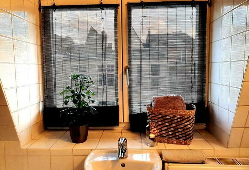 Rostock Hautnah Erleben   Schöne Maisonette 2og