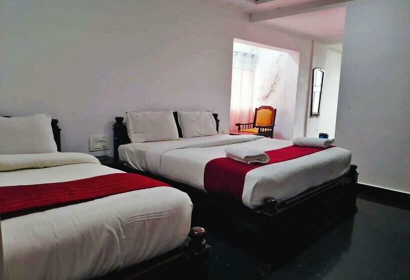 Staymaker Hotel Hill View