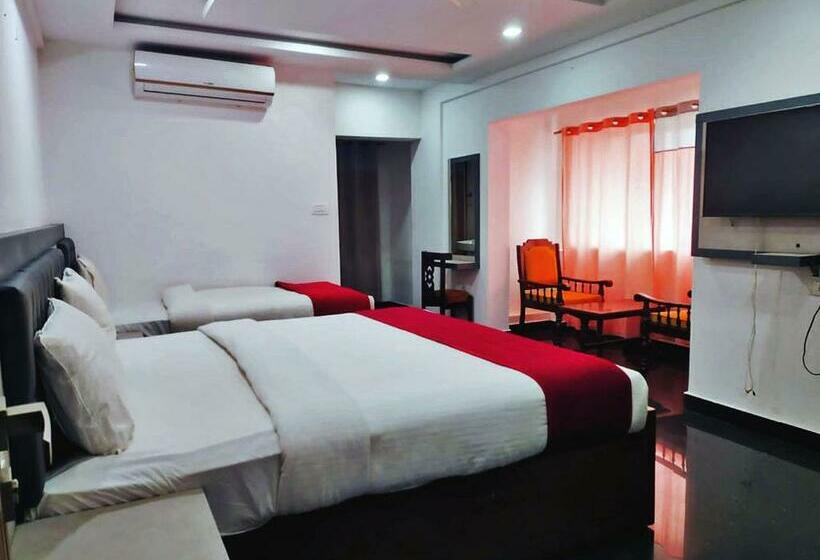 Staymaker Hotel Hill View