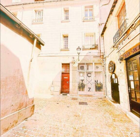 Studio Meublé, En Plein Coeur De Tours