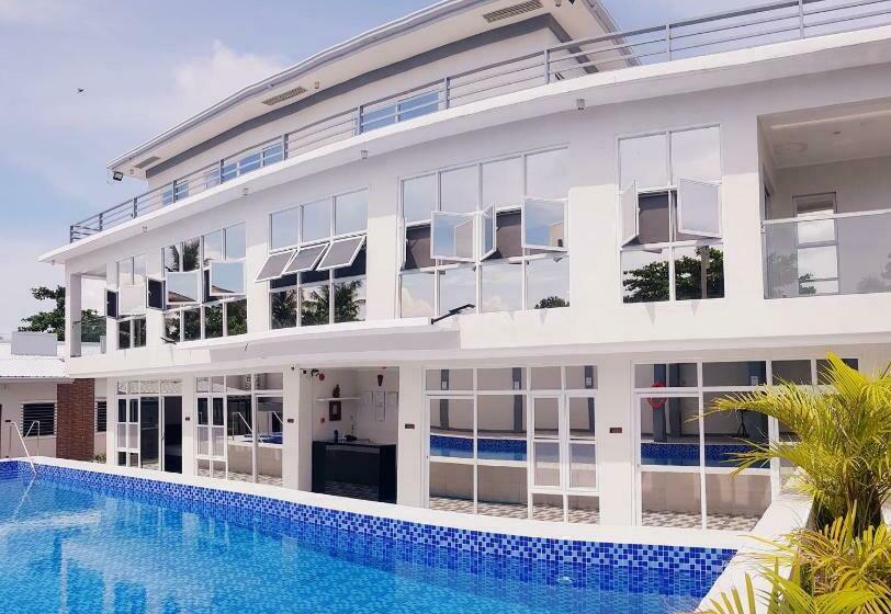 Triptych @baywalk Beach Resort