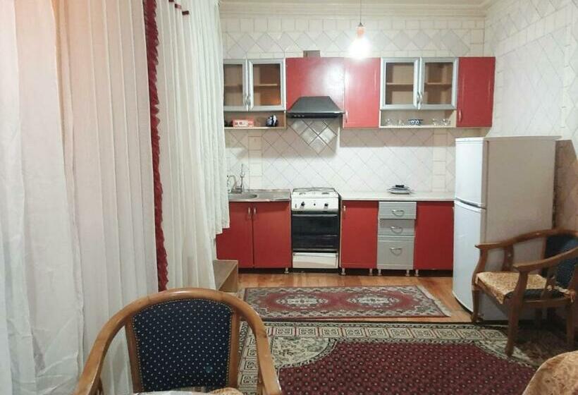 апартаменты Registan