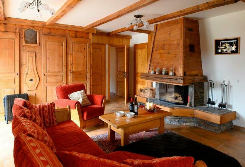 Apartment Petit Togadere