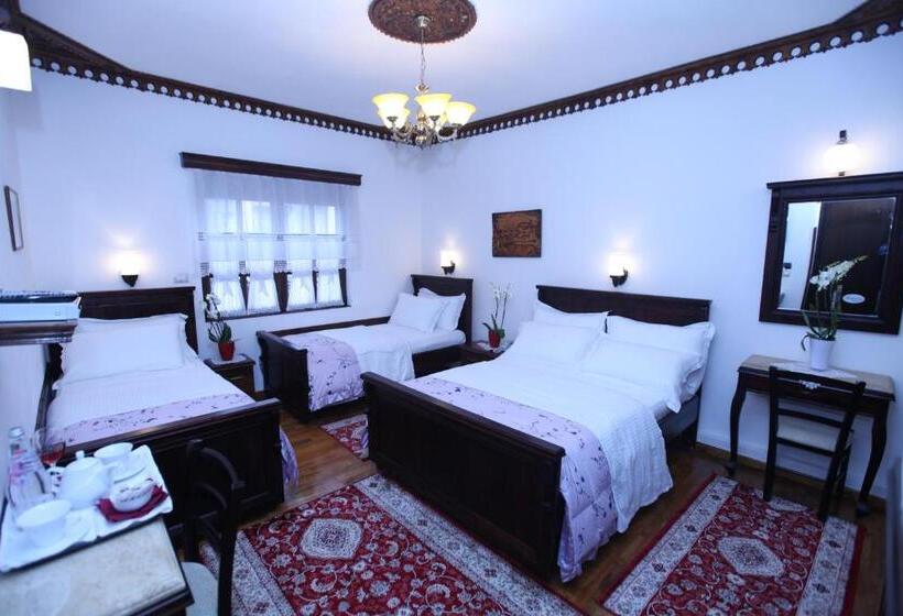 住宿加早餐  Antipatrea