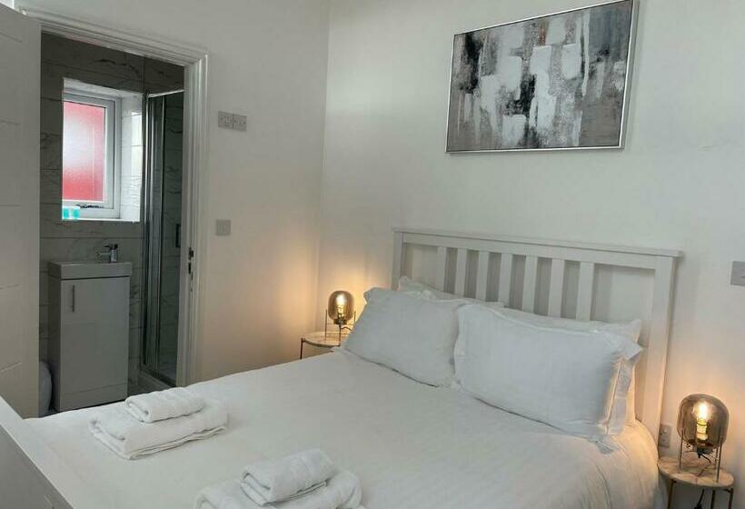 Citybreaks Rooms With Free Parking