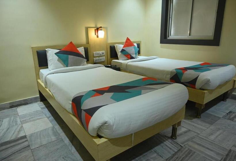 Отель Churuvilla