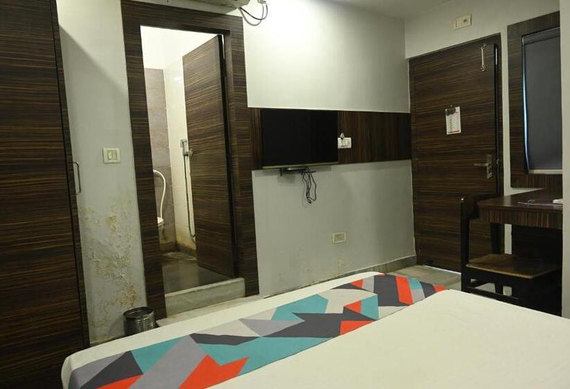 Отель Churuvilla