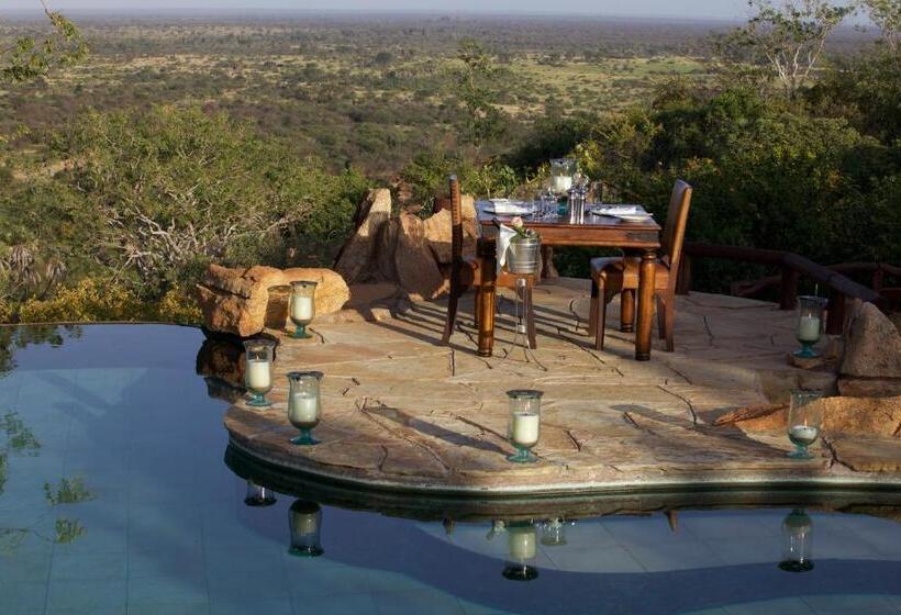 בית מלון כפרי Elewana Elsa S Kopje