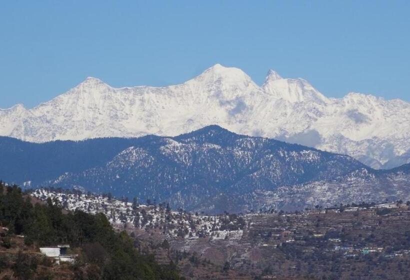 فندق Green Valley Resort Pvt Ltd