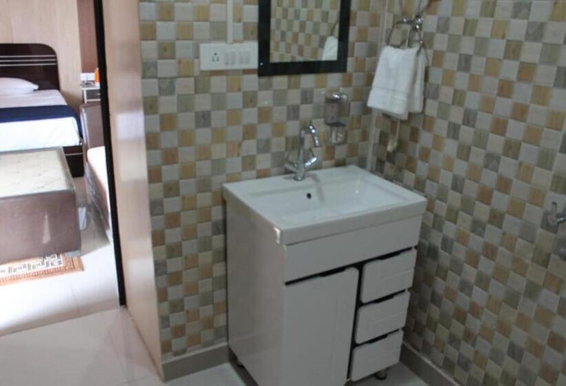 فندق Green Valley Resort Pvt Ltd