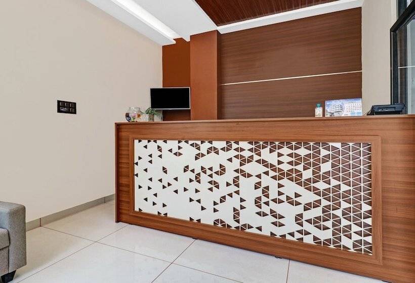 Itsy Hotels Nrm Residency