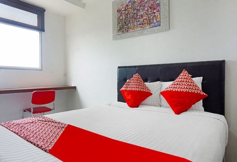 호텔 Oyo 91593 San San Rooms Apartment Gunung Putri Square