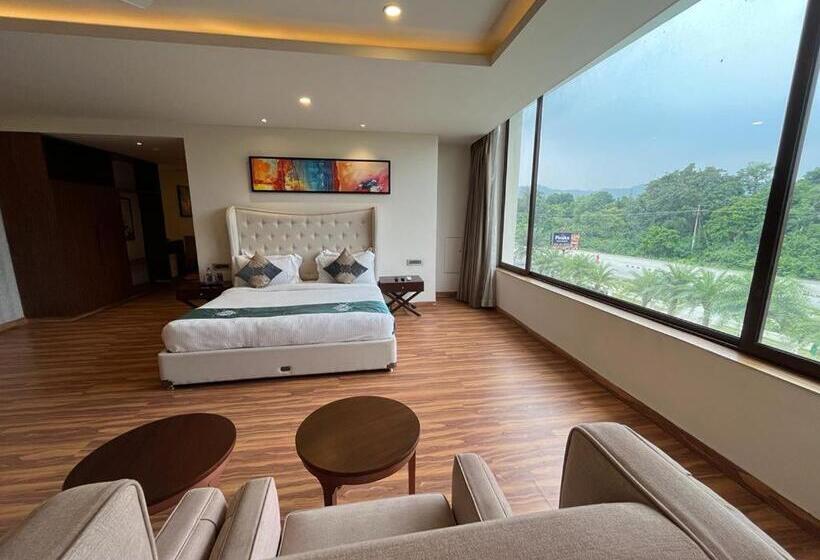 Pinaka Hotels & Resorts