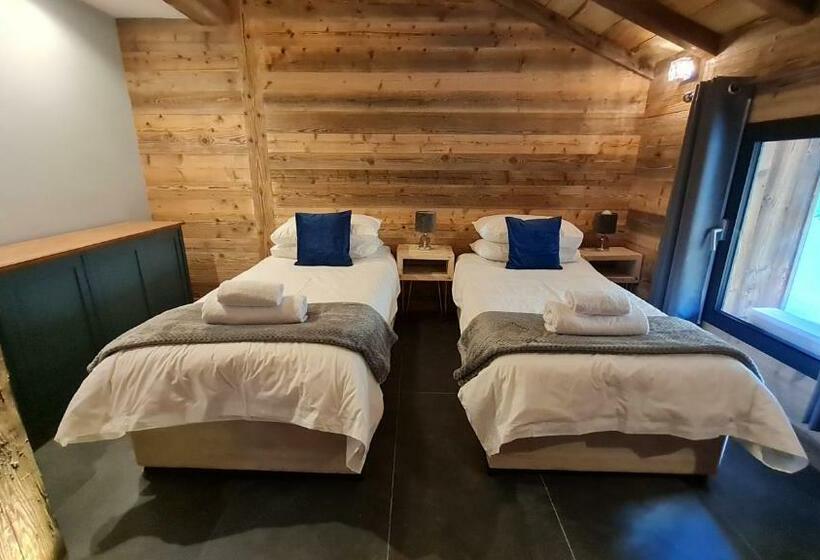 The Loft   Unique Apartment, Nr Morzine