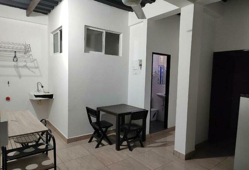 Пансион Aranda Hostal