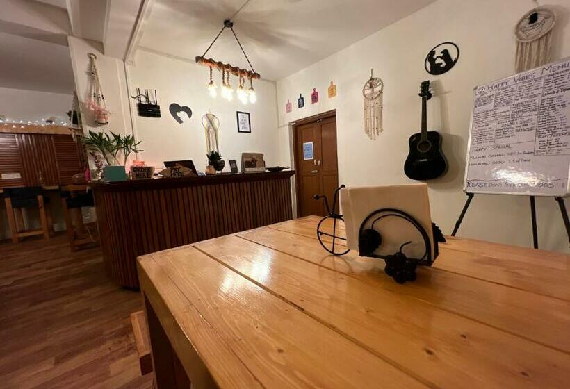 ペンション Happy Vibes Café And Stay