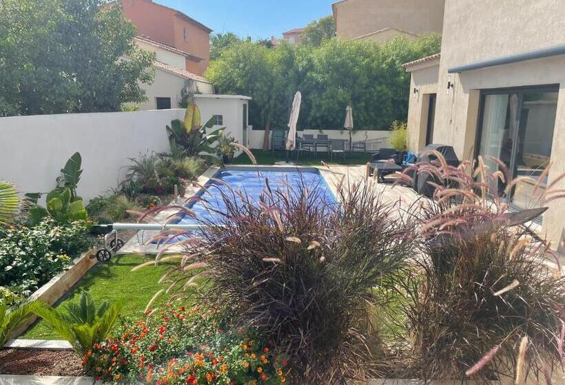 بنسيون Maison Lilomel