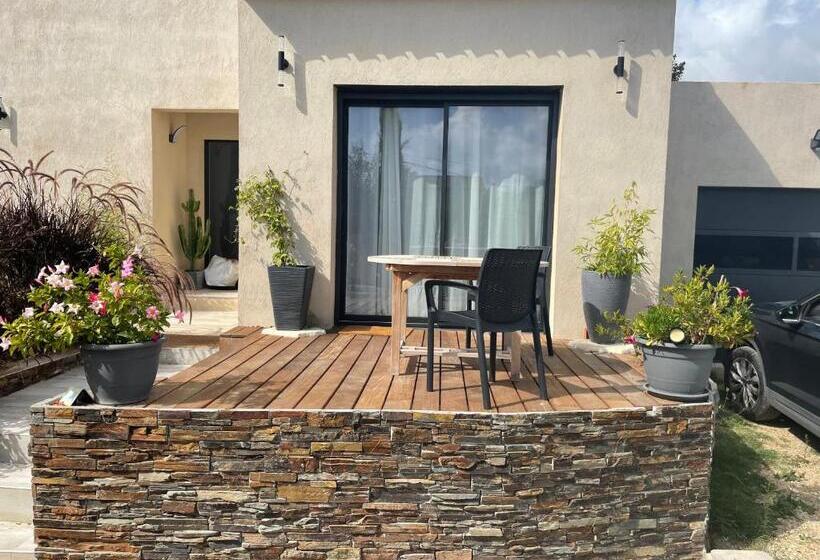 بنسيون Maison Lilomel