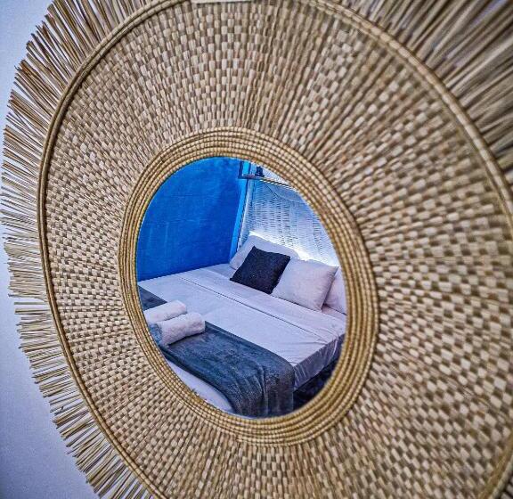 ペンション Urban Hostal Bar