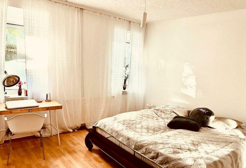 Schöne 2raumwohnung In Perfekter Lage