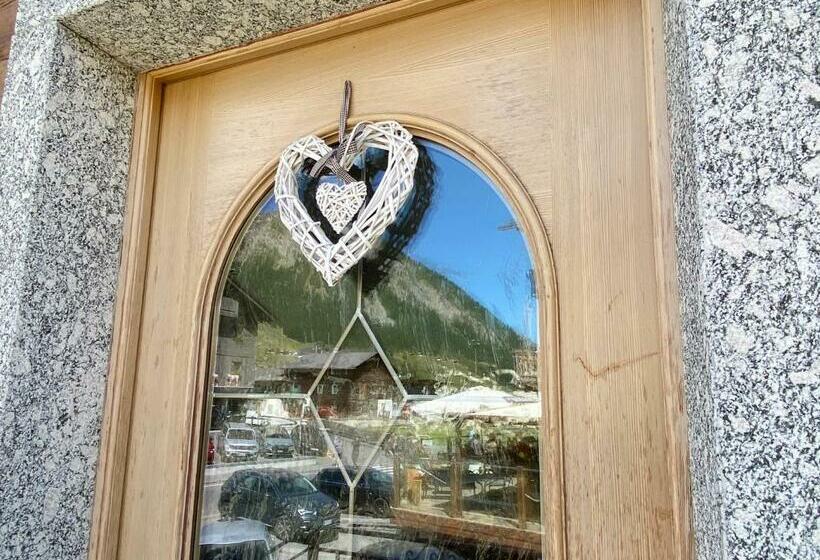 Skyrim Apartment   City Centre