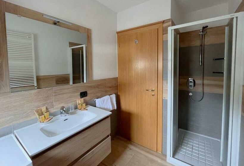 Skyrim Apartment   City Centre