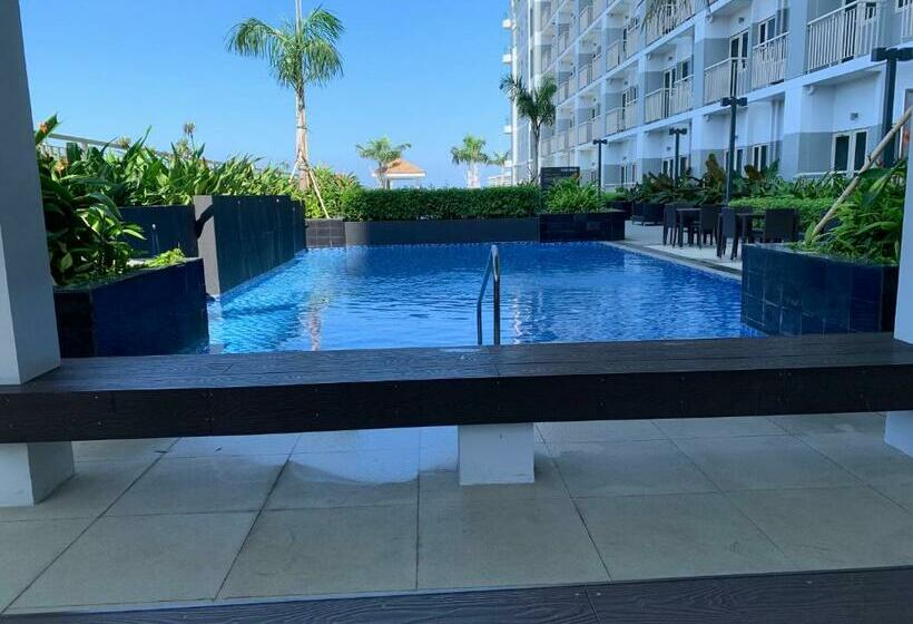 Smdc Coast Residences Roxas Boulevard Corner Pasay Condo Unit