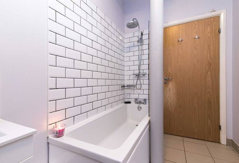 Sublime Stays Derby Millhouse,   2 Bed Apartment