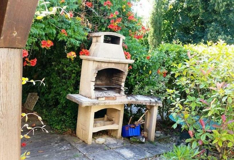 Superb Contemporary 2 Bed Villa +private Pool