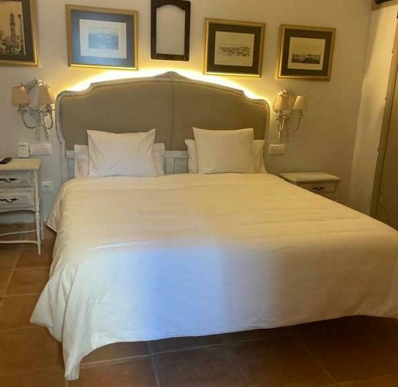 Apartamentos Sharis