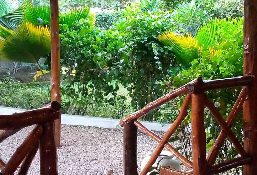 住宿加早餐 Kivulini Garden Lodge